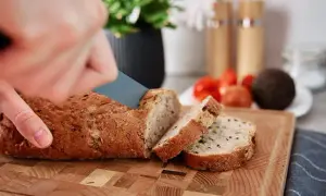 Jaki chleb ma najmniej kcal? Odkryj najlepsze opcje na diecie